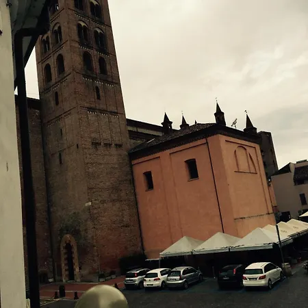 San Lorenzo 2* Alba (Piedmont)