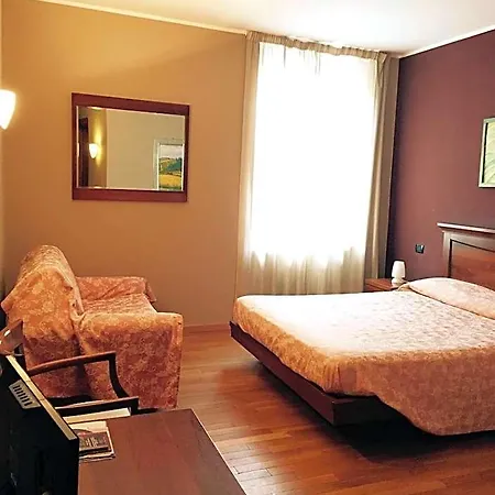 Hotel San Lorenzo Alba (Piedmont)
