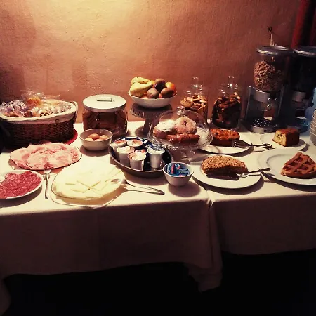 San Lorenzo Hotell 2*